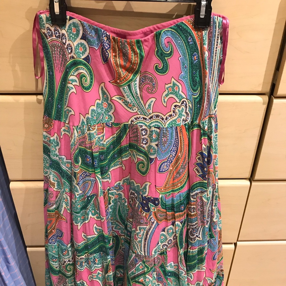 Ralph Lauren floor length skirt.  Size small.